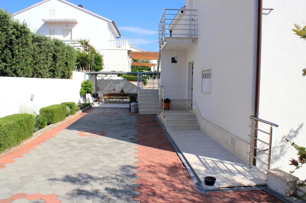 Villa Marta Apartmani Trogir Exteriér fotografie