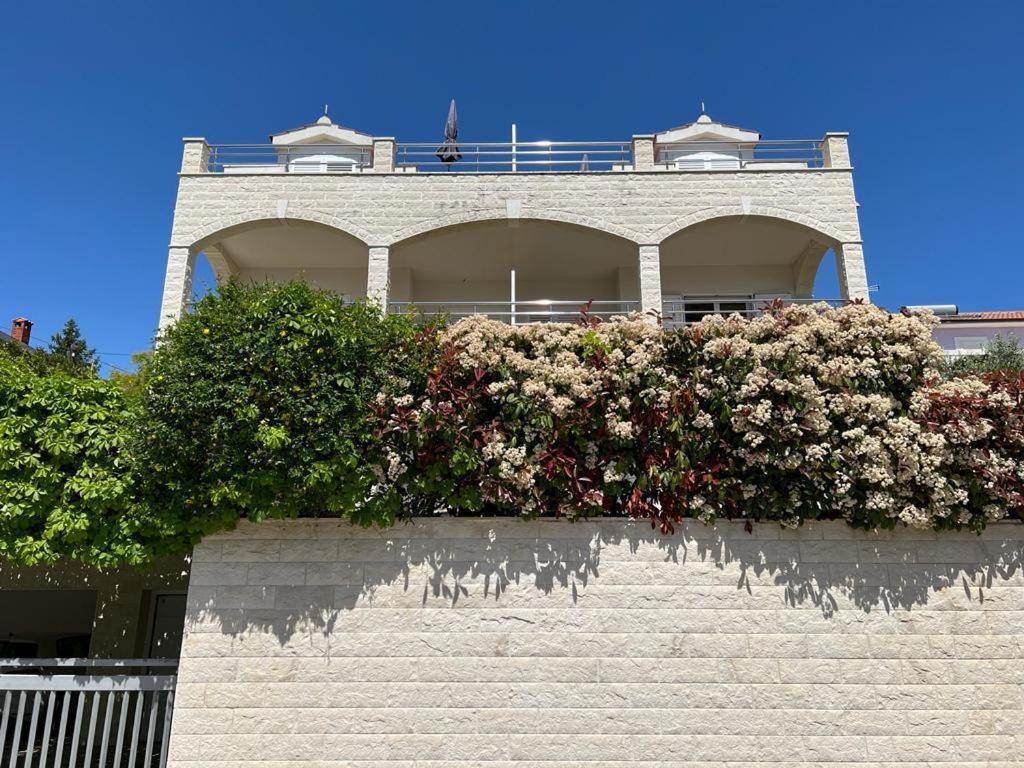 Villa Marta Apartmani Trogir Exteriér fotografie