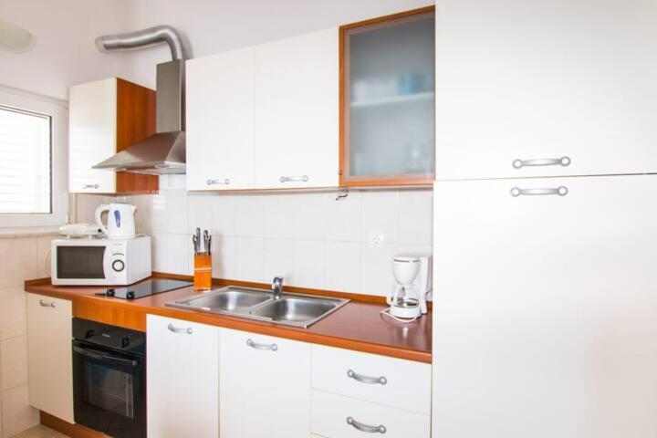 Villa Marta Apartmani Trogir Exteriér fotografie