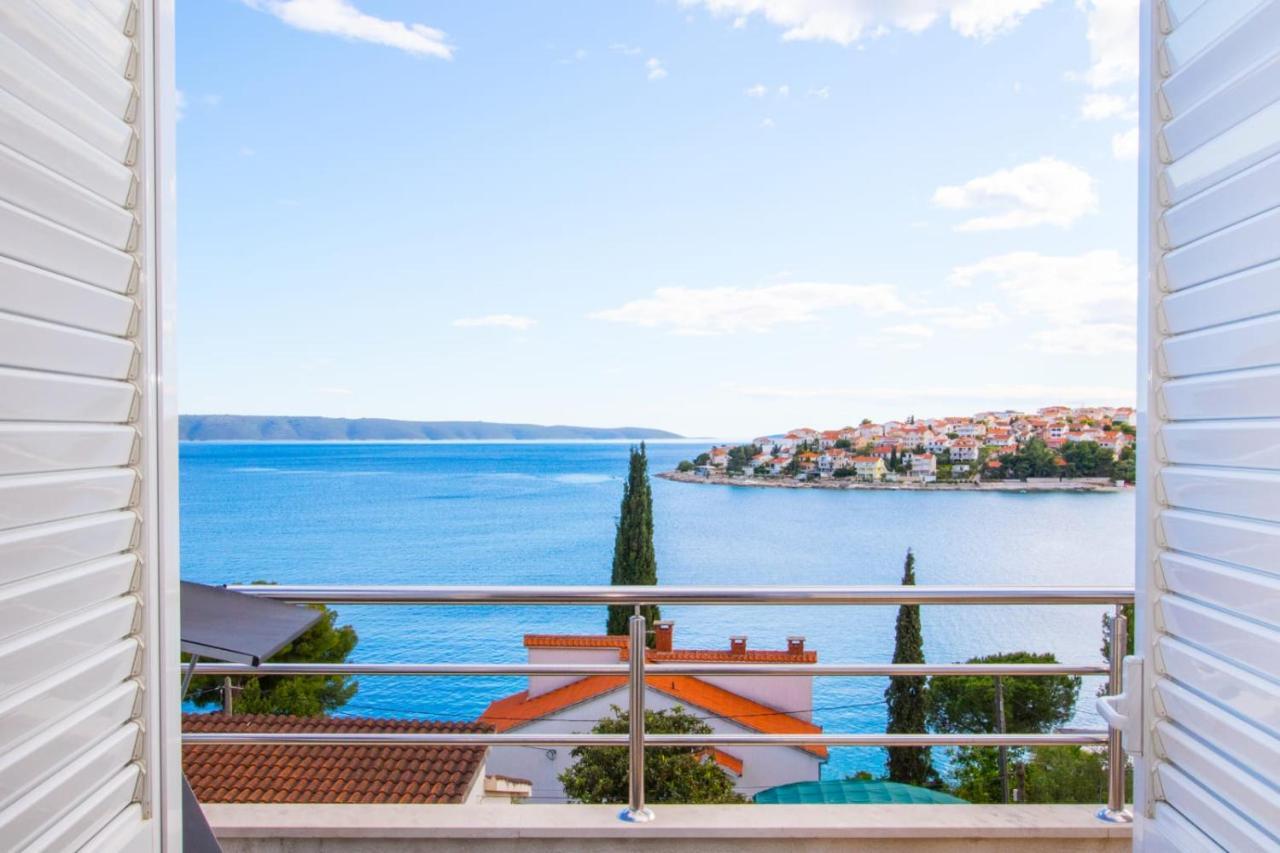Villa Marta Apartmani Trogir Exteriér fotografie