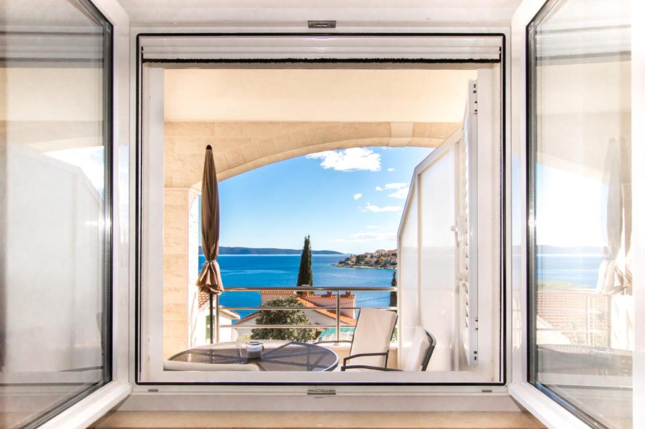 Villa Marta Apartmani Trogir Exteriér fotografie