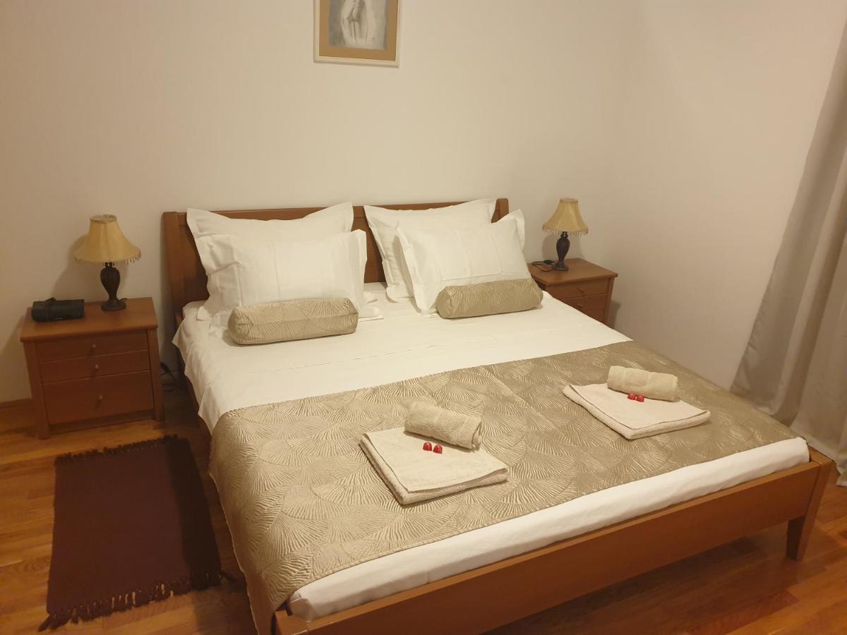 Villa Marta Apartmani Trogir Exteriér fotografie