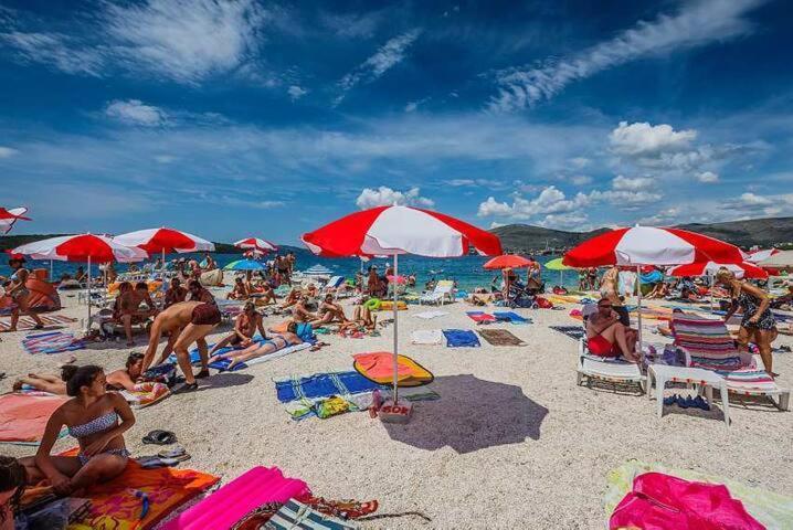 Villa Marta Apartmani Trogir Exteriér fotografie